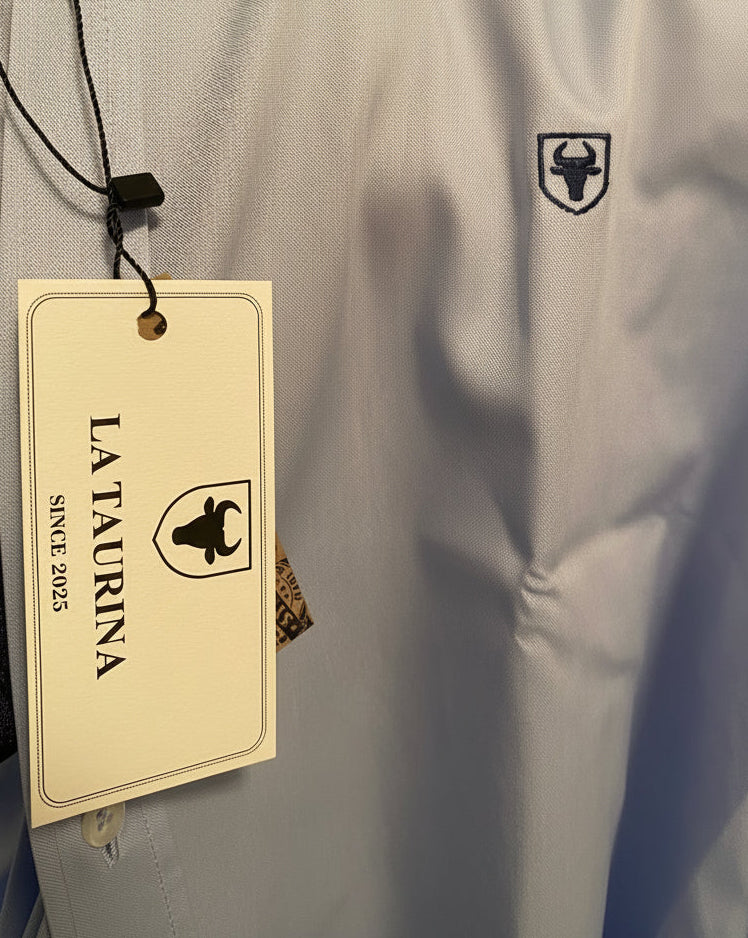 Camisa Azul Celeste Logo Azul Marino