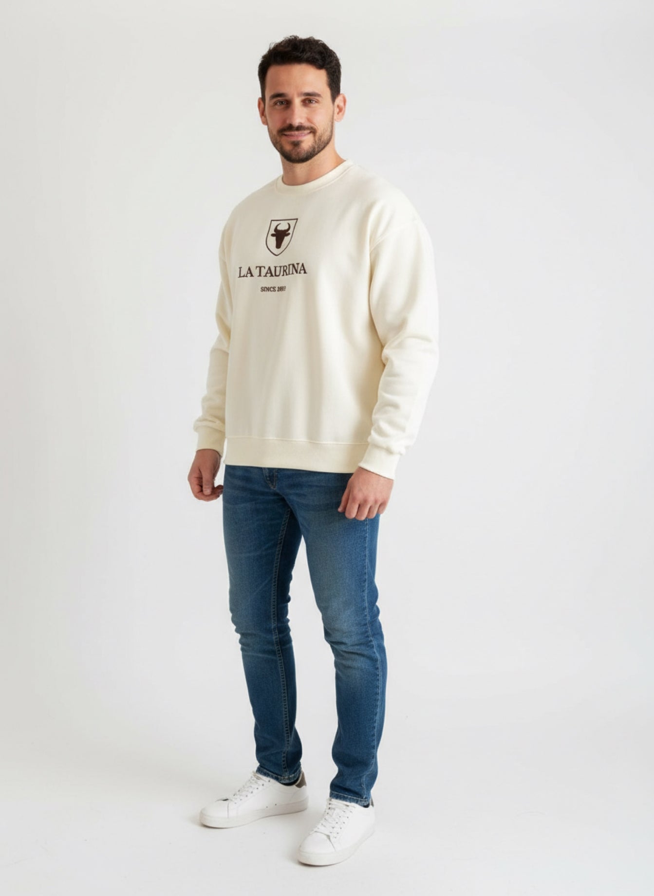 Sudadera UNISEX La Taurina Blanco Cremoso - Entretiempo Oversize