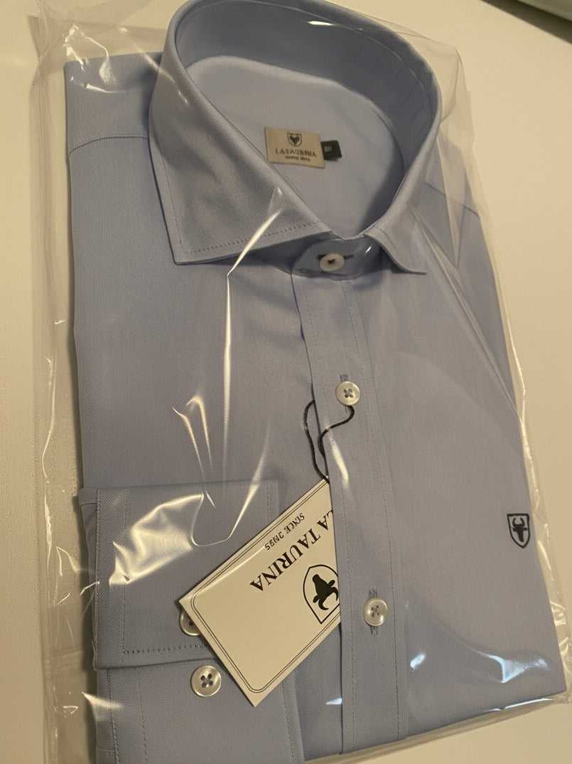 Camisa Azul Celeste Logo Azul Marino