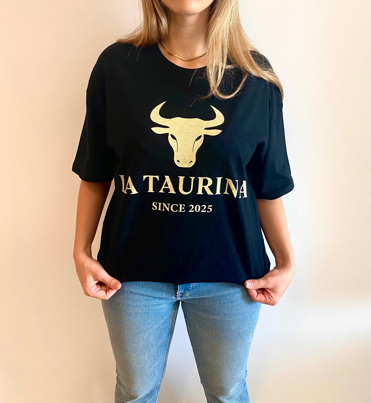 Camiseta La Taurina Negra - Estilo Atrevido Atemporal
